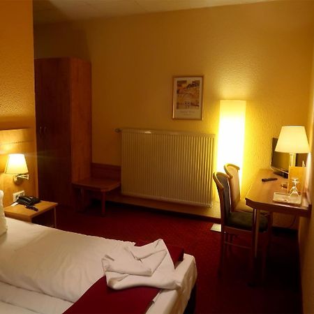 Hotel Adler Leipzig Extérieur photo