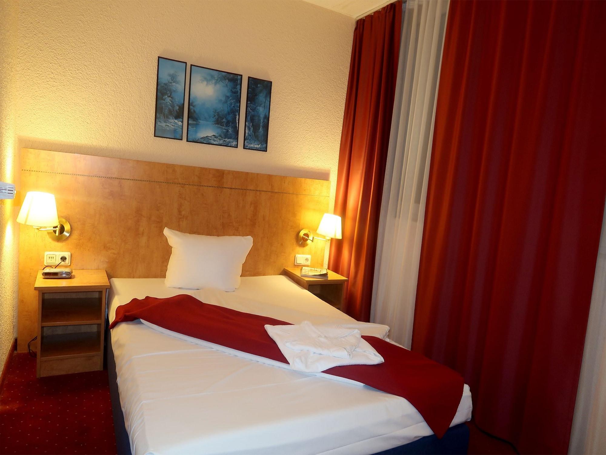 Hotel Adler Leipzig Extérieur photo
