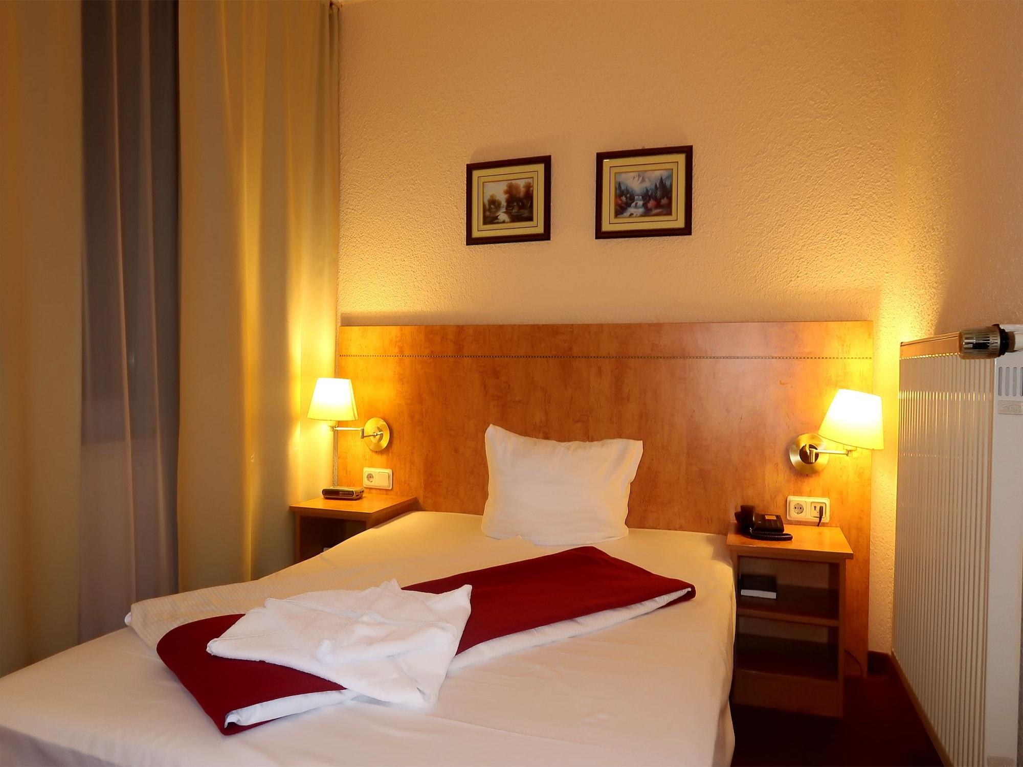 Hotel Adler Leipzig Extérieur photo