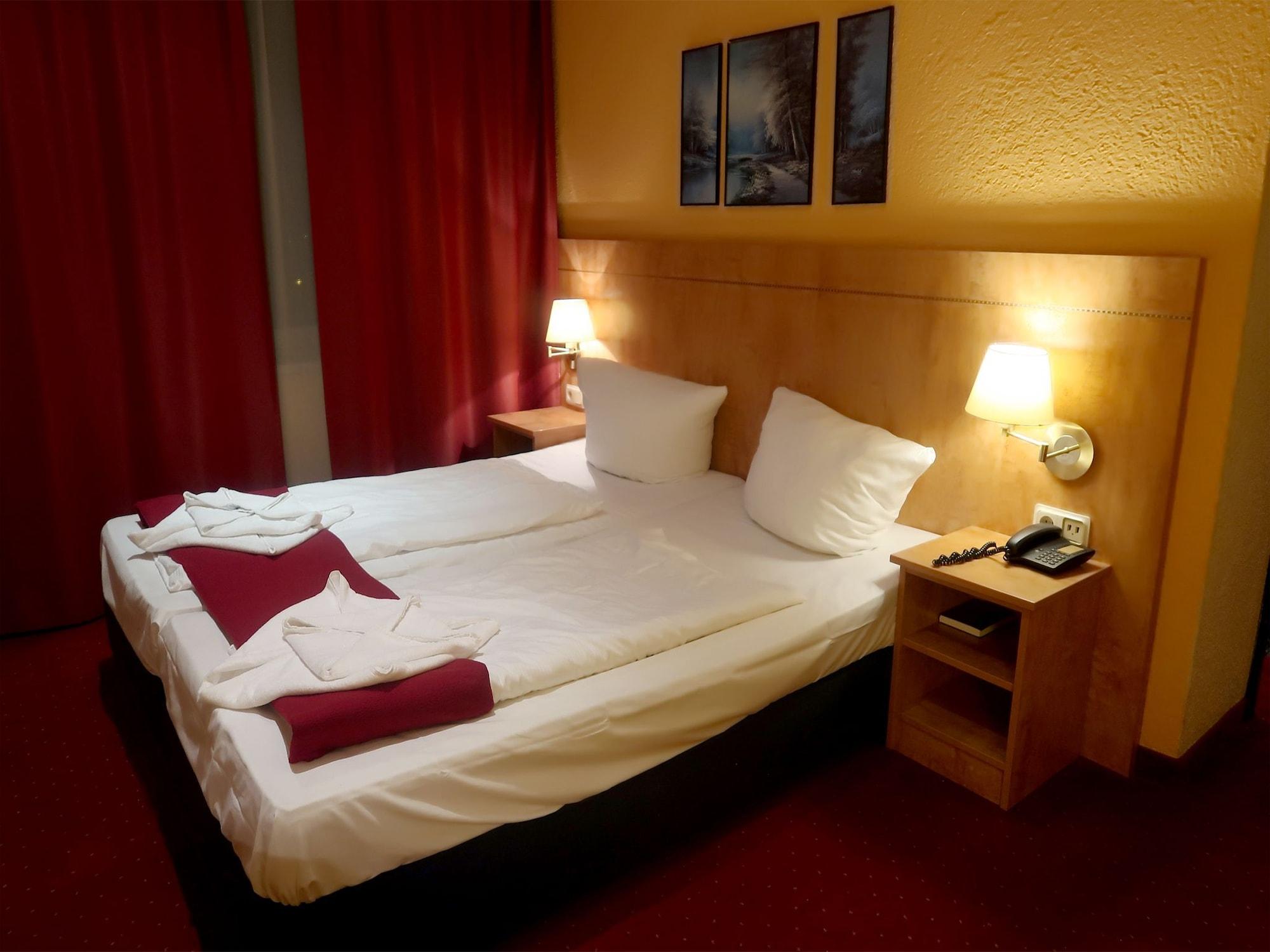 Hotel Adler Leipzig Extérieur photo