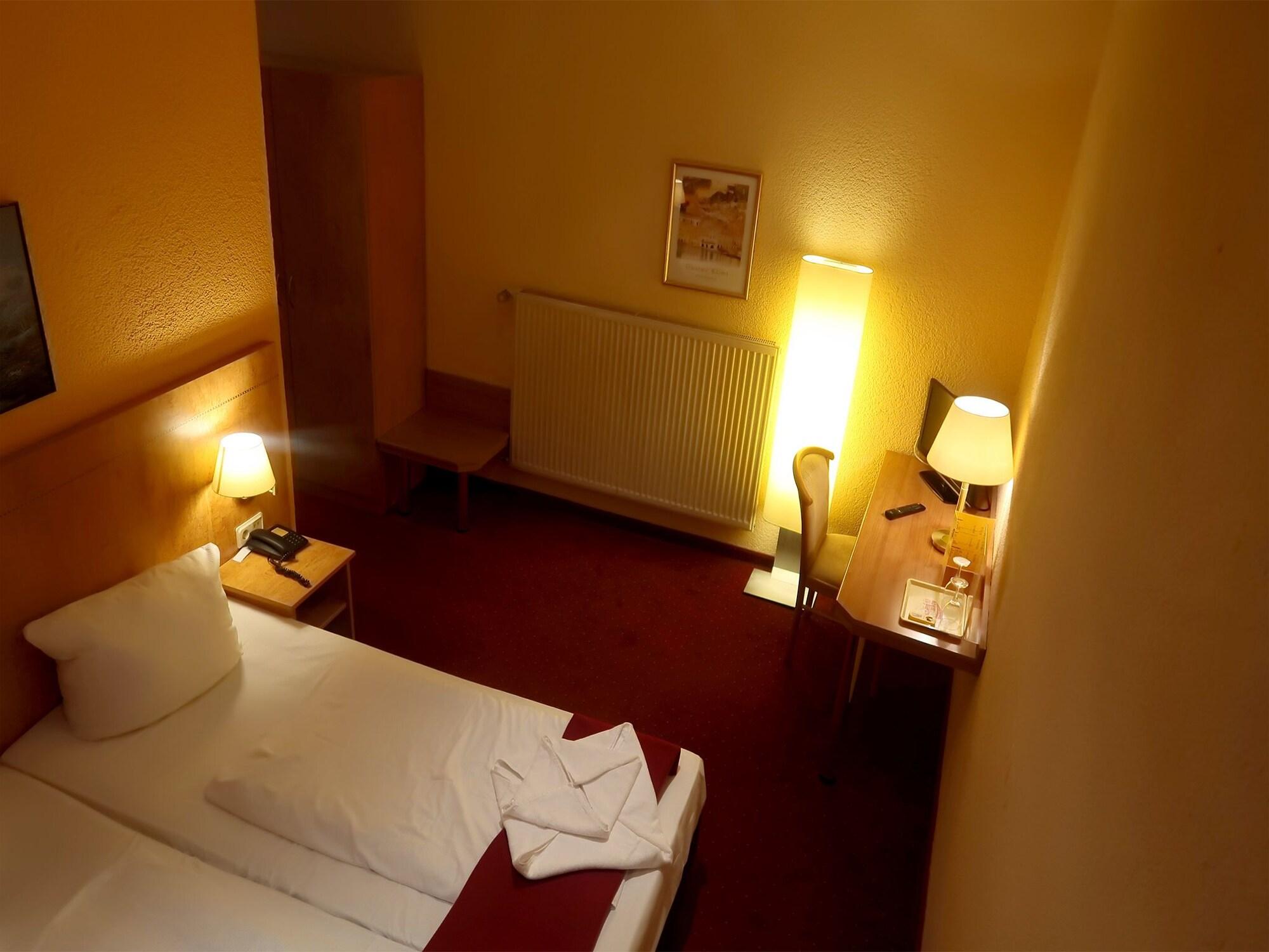 Hotel Adler Leipzig Extérieur photo